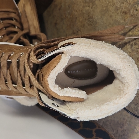 Marc Fisher NWOT Dapyr Womens Faux Suede High Top Casual Fashion‎ Sneakers - Picture 6 of 8